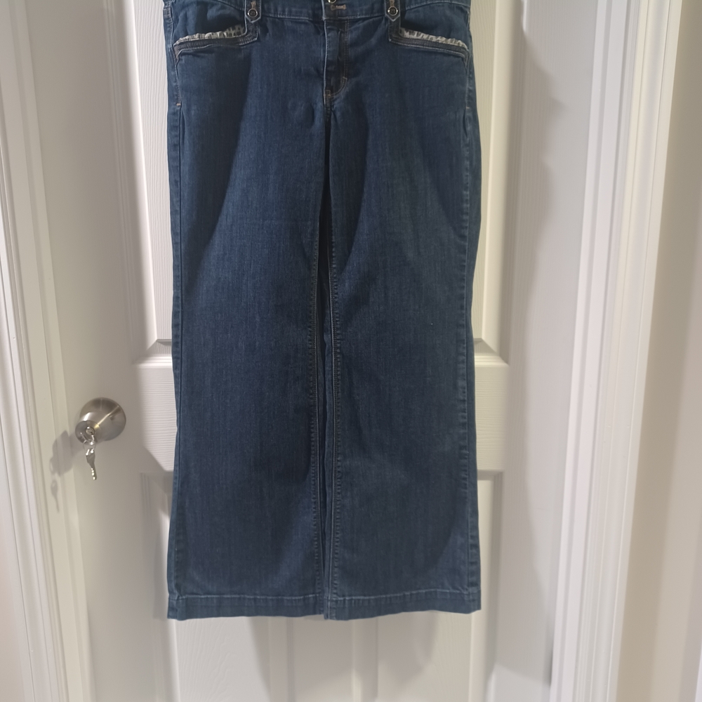WHBM Straight Leg Jeans With Leopard Print - Picture 6 of 7